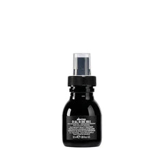 Davines OI All in One Milk Hair Leave in Conditioner Spray Powerful Hair Detangler + Hydrating Leave In Treatment Smoothes Frizzy Hair