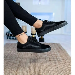 By İmis Shoes Black Linen Sneaker