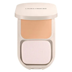Laura Mercier Real Flawless Feather Matte Powder Foundation, Sheer to Medium Coverage, 16 HR Fade-Proof Wear, Hydration & Shine Control, Weightless Face Powder Compact, Hyaluronic Acid Infused