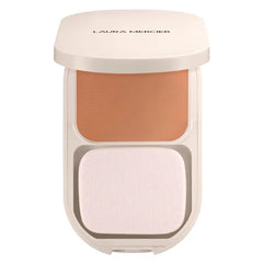 Laura Mercier Real Flawless Feather Matte Powder Foundation, Sheer to Medium Coverage, 16 HR Fade-Proof Wear, Hydration & Shine Control, Weightless Face Powder Compact, Hyaluronic Acid Infused
