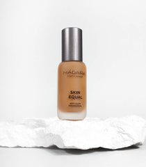 MÁDARA Organic Skincare | Skin Equal Soft Glow Foundation SPF15 CARAMEL 70-30ml, Mineral foundation with hyaluronic acid, Buildable medium coverage, Dewy foundation, Vegan, COSMOS natural certified