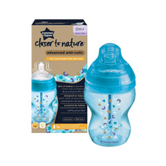 Tommee Tippee Anti-Colic Baby Bottle, Slow-Flow Breast-Like Teat and Unique Anti-Colic Venting System, 260ml, Pack of 1, Blue