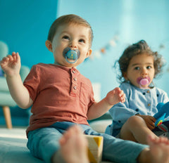 Philips Avent Ultra Soft Pacifier 2 Pack - BPA-Free Dummy for Babies from 6-18 Months (Model SCF223/02) Hello Princess