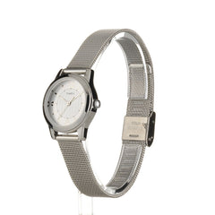 Timex Women's Quartz Watch, Analog Display and Stainless Steel Strap T2P457
