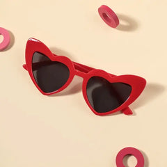 PATPAT Kids Glasses Trendy Heart Plastic Frame Decorative Glasses (Random Glasses Case Color) Red