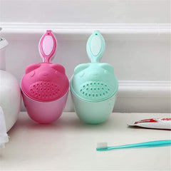 Riveda Baby Dippers Bath Rinse Cup Shampoo Rinser Shower Sprinkler Spoon Bathroom Accessories for Baby Tub Wash Cups Shampoo Rinser with Handle (2PCS)