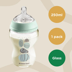 Tommee Tippee Closer to Nature Glass Baby Bottle, Slow Flow Breast-Like Teat with Anti-Colic Valve, 250ml, Pack of 1