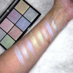 Revolution Highlighter Palette β ultra cool glow