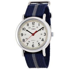 Timex Weekender Unisex Quartz Watch with Analogue Display and Nylon Strap - Navy\Gray