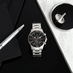 Maserati COMPETIZIONE 43MM CHR Black DIAL BR SS, Modern - Stainless Steel/Metallic