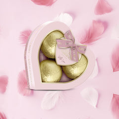 Baylis & Harding Jojoba, Vanilla & Almond Oil Luxury Heart Gift Set