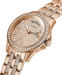 Guess Women Analogue Quartz Watch with Stainless Steel Strap GW0254L3