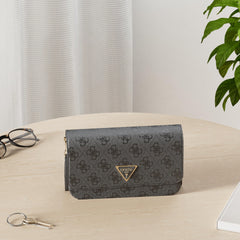 GUESS Womens Noelle Crossbody Flap Organizer Handbag Brown