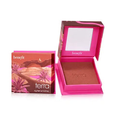 Benefit Cosmetics Wonderful World Silky Soft Powder Blush for a Smooth Radiant Glow