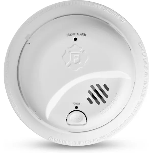 First Alert Smoke Alarm, Battery-Operated Detector with Test & Silence Button - SMI100
