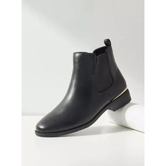 MAX FASHION Plain Block Heel Ankle Boots with Gusset and Zip Closure-Black