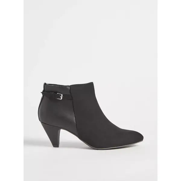 MAX FASHION Plain Ankle Boots with Zip Closure -Black