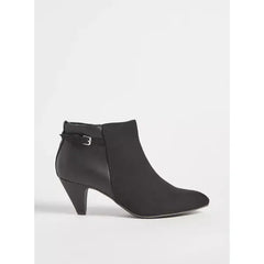 MAX FASHION Plain Ankle Boots with Zip Closure -Black