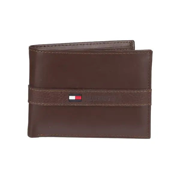 Tommy Hilfiger Men's Premium Leather RFID Passcase
