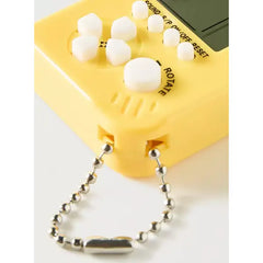 Max fashion Findz Mini Game Machine Keychain