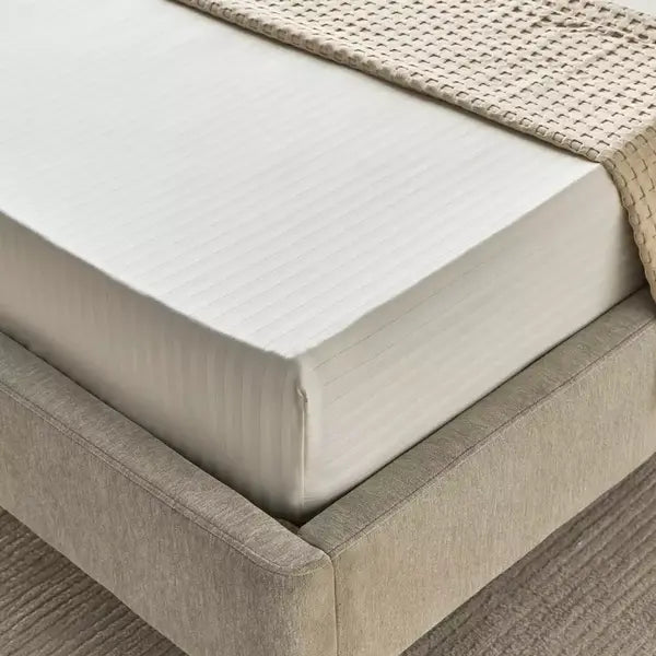 Max fashion Hamilton Satin Stripe Twin Fitted Sheet - 120x200+36 cm cream