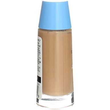 (Classic Tan 560) - CoverGirl Clean Oil Control Liquid Makeup, Classic Tan 560 1 fl oz (30 ml)