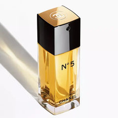 CHANEL N° 5 Eau de Toilette Spray Fragrance for Women