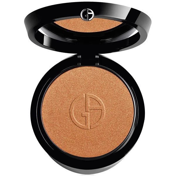 Armani Beauty Limited-Edition Luminous Silk Golden Glow Highlighter