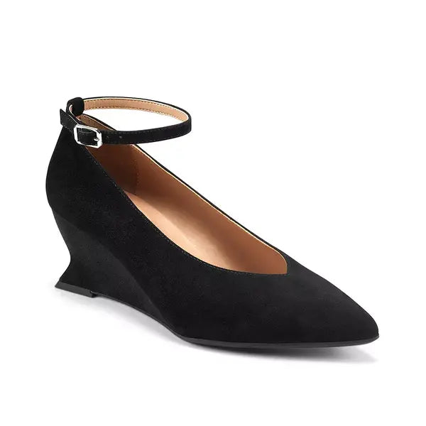 Aerosoles Women's Isolda Pump Elegant, Comfortable Heeled Shoes, Black Suede , Size 6.5M