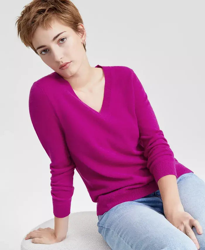Macy's 100% Cashmere Women's V-Neck Long-Sleeve Sweater, Created for Macy's-Fuchsia flirt