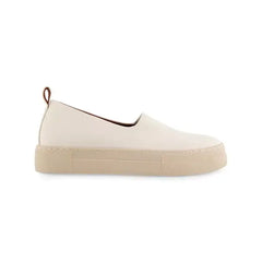 Aerosoles Blakely Womens Flatform Flats, Stylish Elevated Comfort , Eggnog Smooth Stretch Faux Leather-Polyurethane