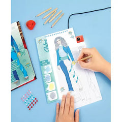 Make It Real Descendants 4 Digital Light Board Fashion Sketching Set