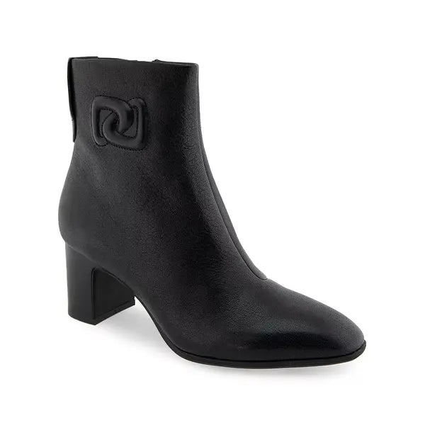 Aerosoles Magnus Womens Logo Embossed Booties, Stylish Comfortable Ankle Boots