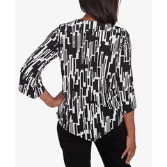Alfred Dunner Petite Classics Vertical Geometric Top with Necklace, Black/White