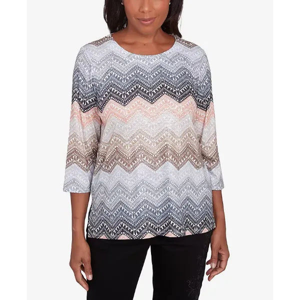 Alfred Dunner Petite Classics Lacey Ombre Chevron Crewneck Top, Tan