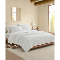 UGG® Devon Sun Logo Quilt Set, Soft and Stylish Bedding for a Cozy Bedroom