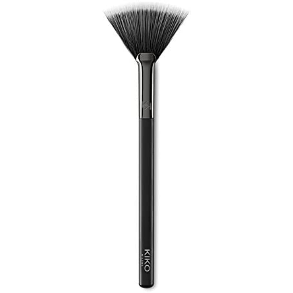 KIKO MILANO Face 12 Powder Fan Brush | Synthetic Bristles Powder Fan Brush
