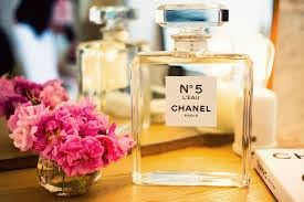 Chane’l No 5 Eau de perfume for women .100 ml