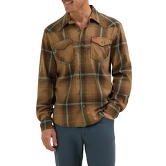 Wrangler® Men's Slim Fit Long Sleeve Woven Twill Shirt with Sunglasses Cleaner