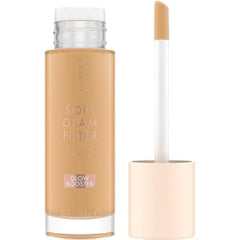 Catrice Soft Glam Filter Fluid - Luminous Make Up Base & Highlighter for Radiant Complexion - With Vitamin E & Squalene - Vegan & Cruelty Free