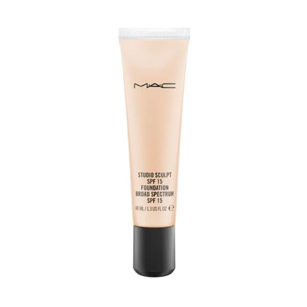 Mac Studio Sculpt SPF 15 Foundation Broad Spectrum SPF 15 'NC37' 40ml