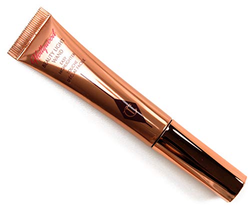CHARLOTTE TILBURY Hollywood Spotlight Beauty Light Wand Highlighter