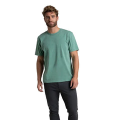 Fruit of the Loom Men's Ultra-Soft Garment Dyed Crewneck T-Shirt