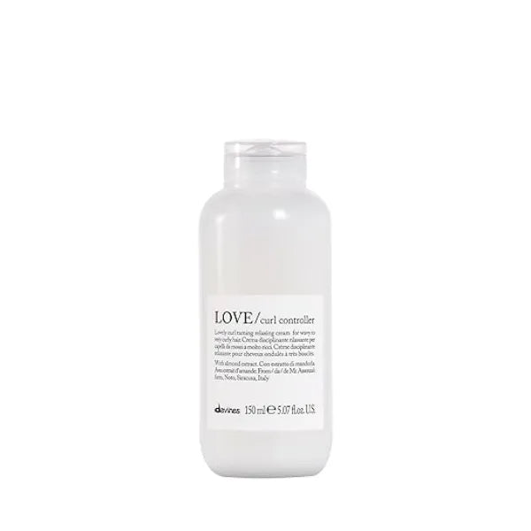Davines LOVE Curl Controller, Relaxing Anti Frizz Effect Cream for Wavy and Curly Hair Defines Texture, Leaving Soft, Light & Elastic Curls even in High Humidity with Almond Extract, 5.07 Fl Oz