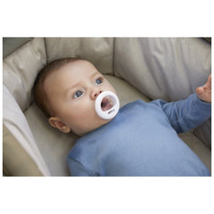 Tommee Tippee Breast-Like Soother, Skin-Like Texture, Symmetrical Orthodontic Design, BPA-Free, Includes Steriliser Box, (6-18m), Pack of 2 Dummies