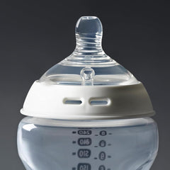 Tommee Tippee Closer to Nature Baby Bottle Teats, Breast-Like, Anti-Colic Valve, Soft Silicone, Thick Flow, 6m+, Pack of 2