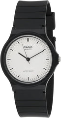 Casio Unisex-Adult Quartz Watch White / Black