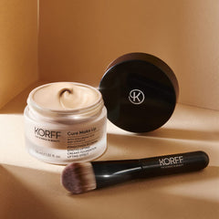 Korff Foundation Cream with Lifting Effect, Medium Coverage with Hyaluronic Acid and Vitamin E, Fondant and Cream, Satin 03 Finish, 30 ml