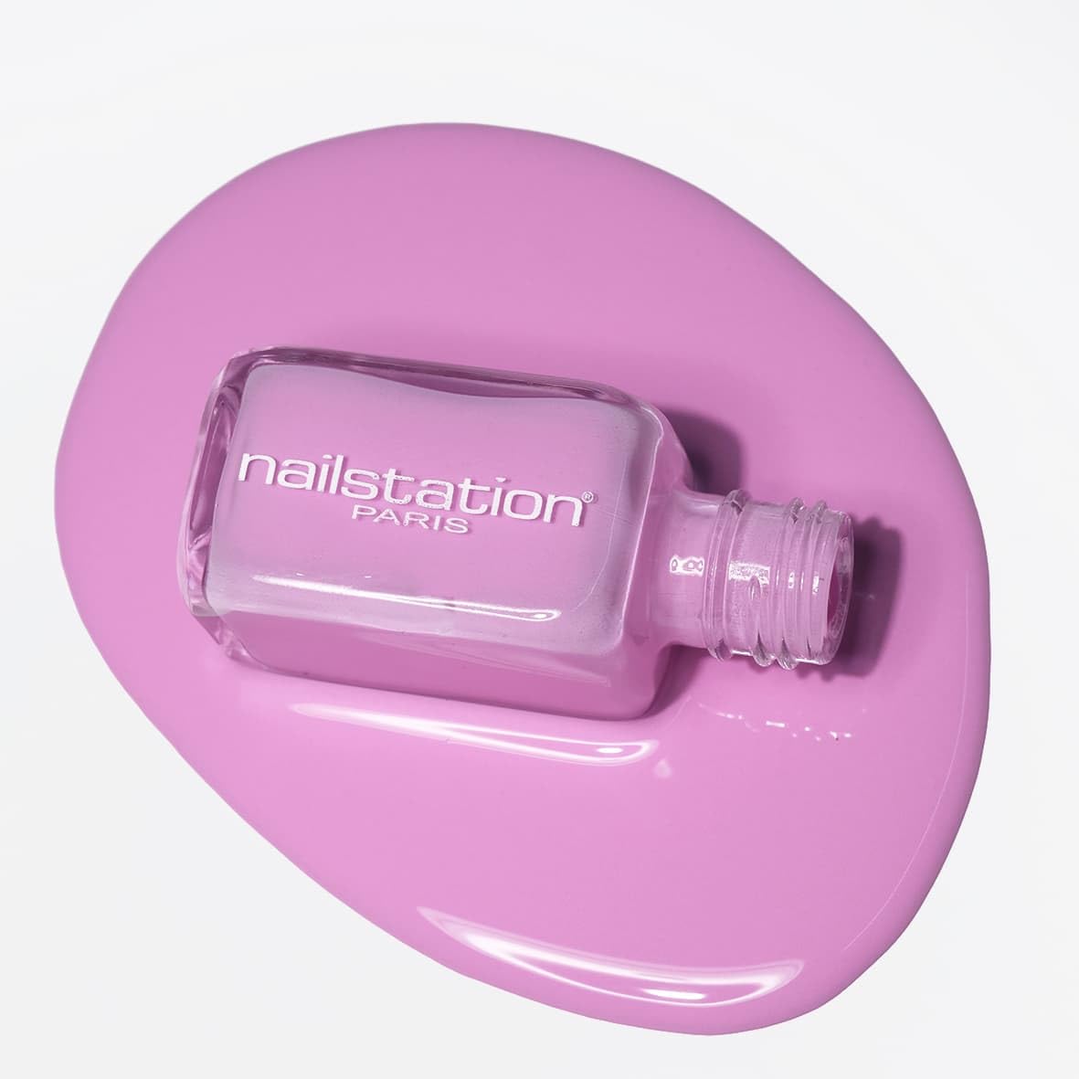 Nailstation® | lampone | Pink nail polish