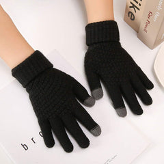 SANKRO Winter Gloves for Men and Women, Thermal Gloves, Touch Screen, Elastic Knitted Gloves with Warm Lining, Thermal Winter Gloves - for Running, Cycling, Driving - Black